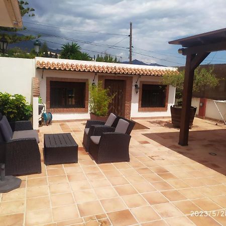 Estudio Maria De Waard Nerja Bagian luar foto